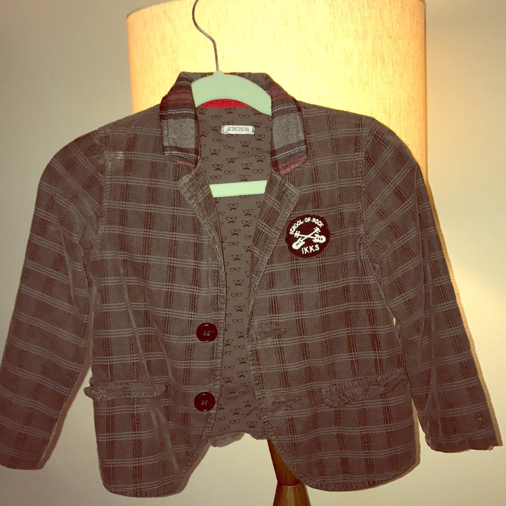 IKSS little boy blazer size 3